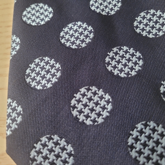CHRISTIAN DIOR Navy Blue Vintage Tie with Light Blue Circles, Golf Balls - Picture 3 of 8